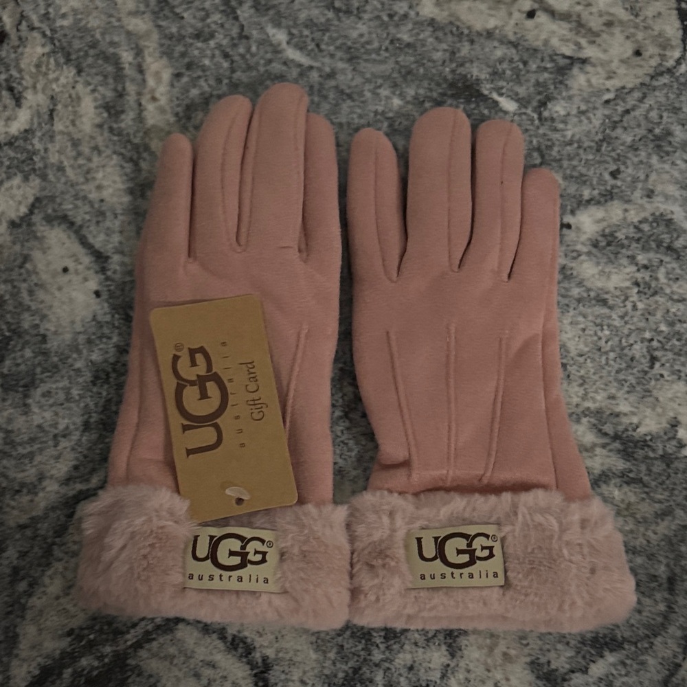 UGG Women's Soft Pink Faux Shearling Trimmed Gloves